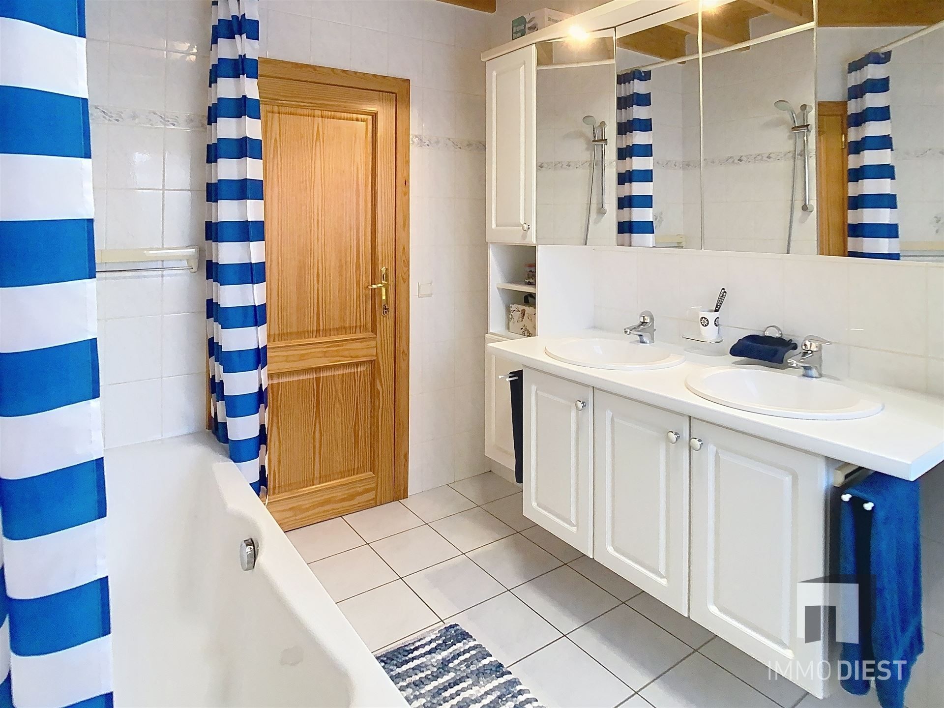 Fraaie villa in residentiële verkaveling in de rand van Diest foto 28