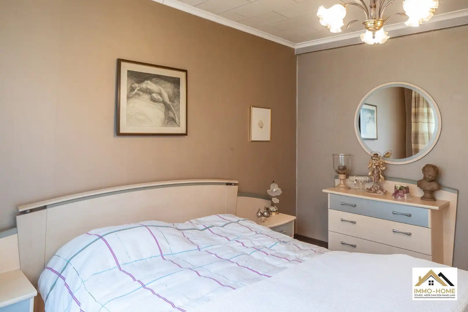 Charmante bungalow op topligging in woonwijk  foto 17