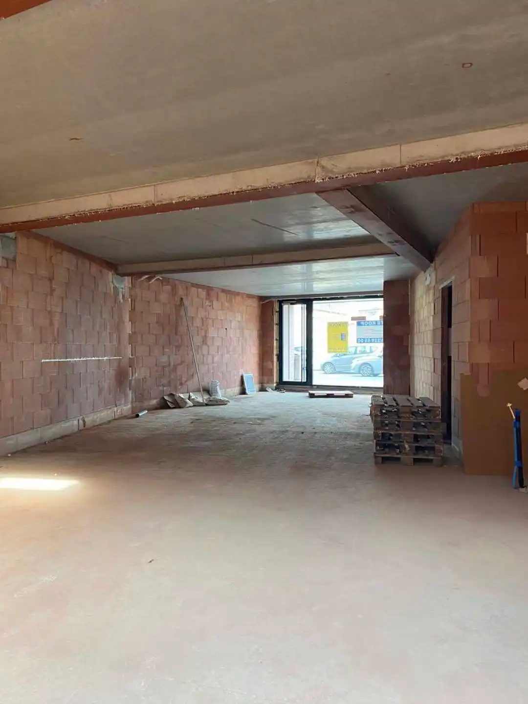 Commercieel gelijkvloers te koop te Ekeren  foto 10