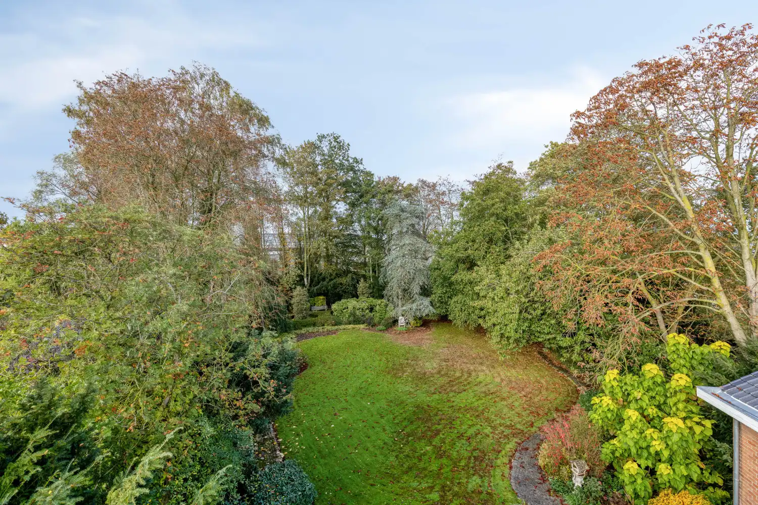 Uniek perceel met villa, loods en uitbreidingsmogelijkheiden foto 28