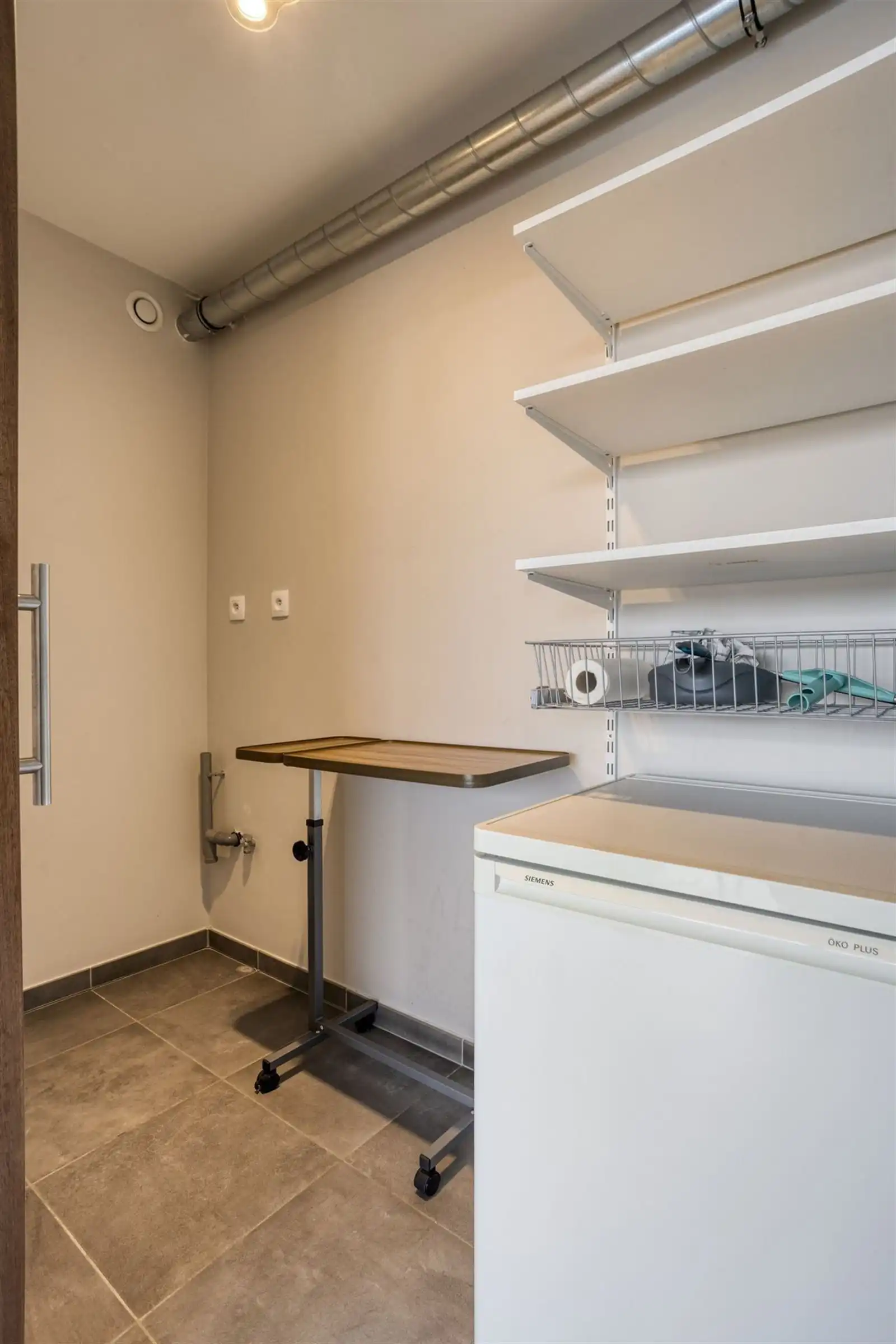 Modern assistentie appartement (2 slaapkamers) te Halle foto 9