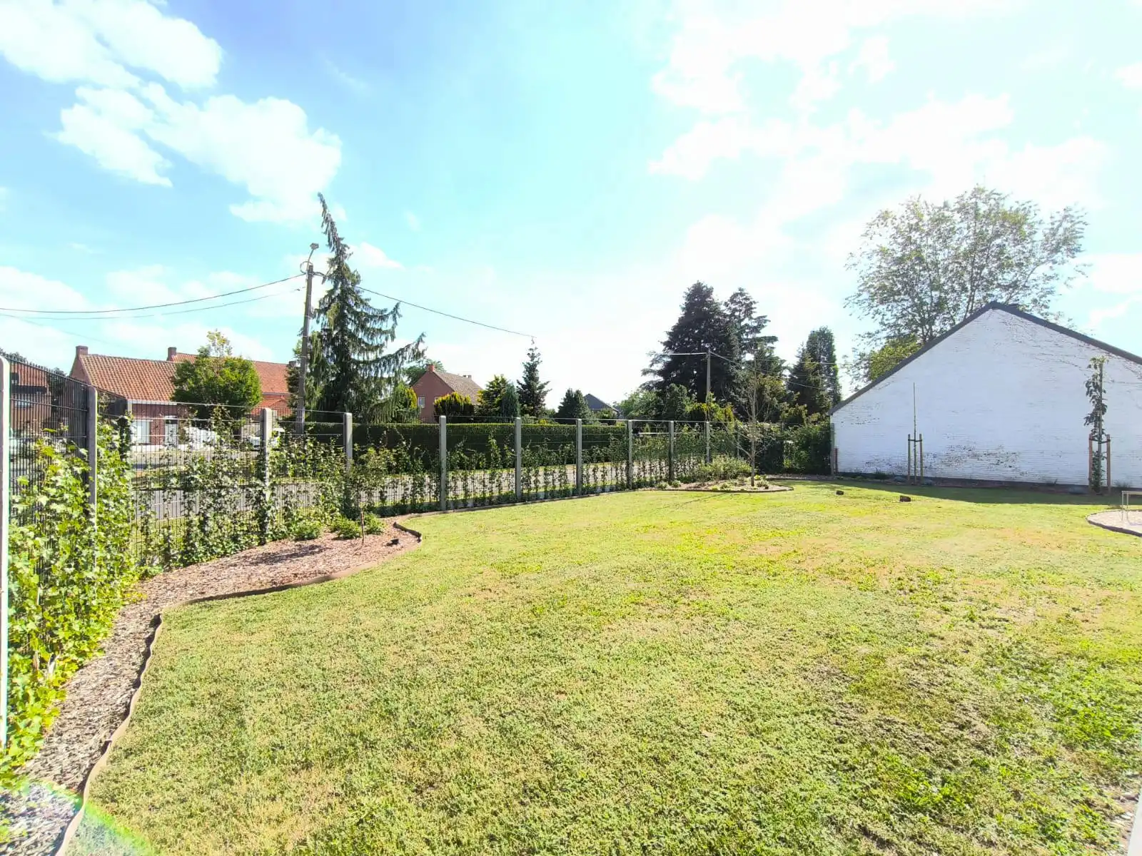 Mooi perceel voor HOB op ca. 253 m² inclusief dubbele muur met de buren!  foto 6