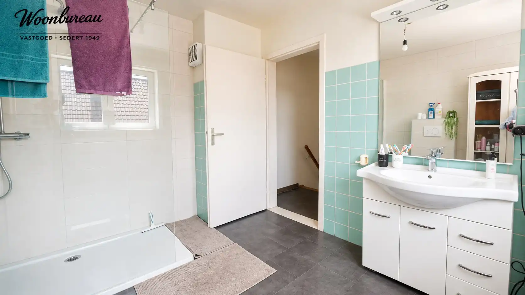 Ruime open bebouwing met tuin en garage te Kalken foto 12