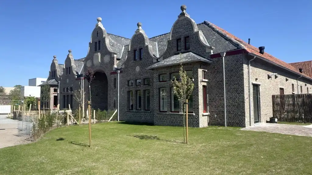 Kantoor te huur in prachtig gerenoveerde vierkantshoeve te Zwijnaarde foto 14