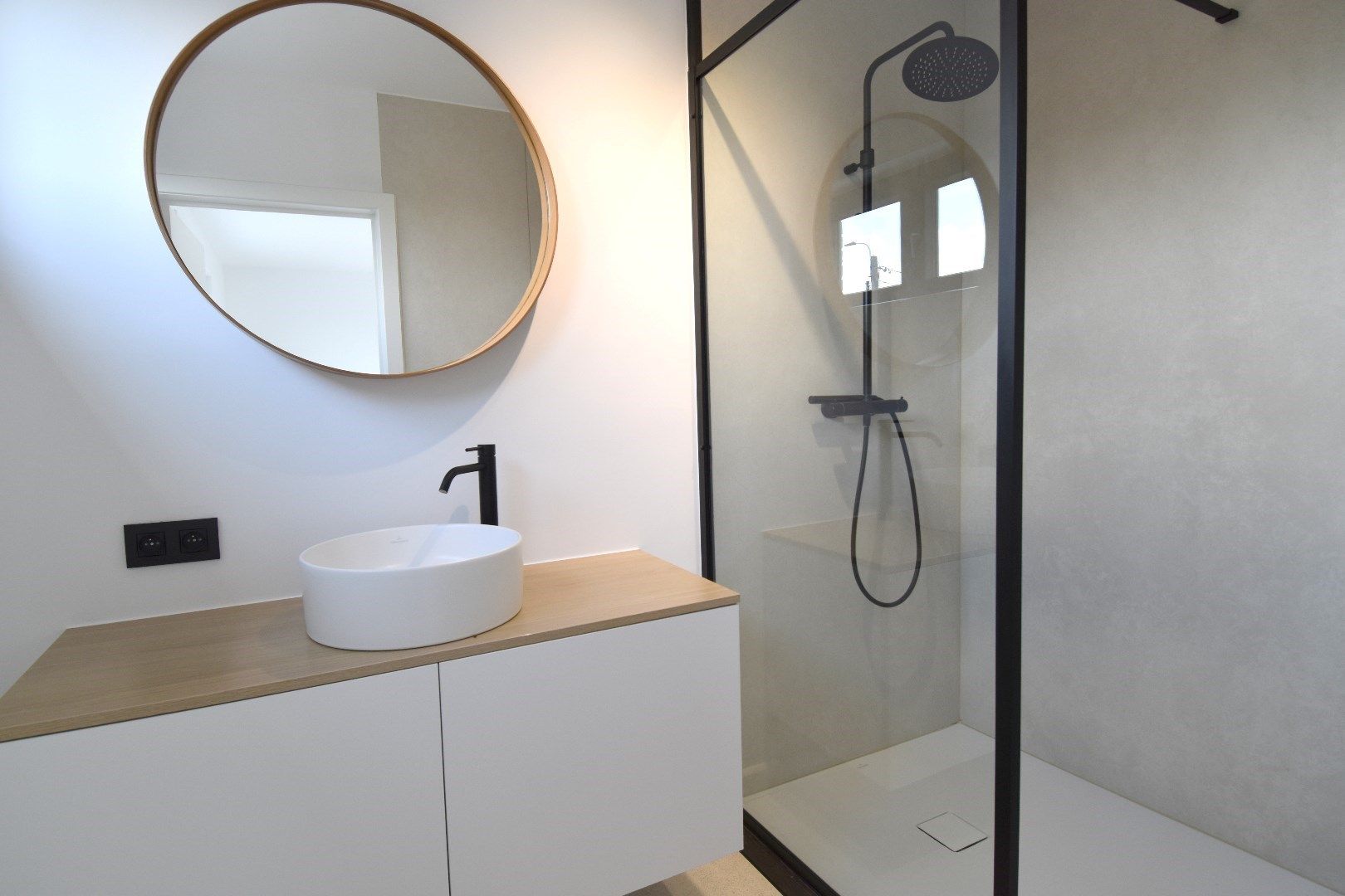 Duplex appartement met 2 slaapkamers in Kortrijk foto 4
