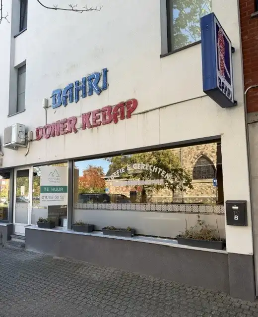 Commerciële ruimte te huur Vredelaan 10/2 - 3530 Houthalen-Helchteren