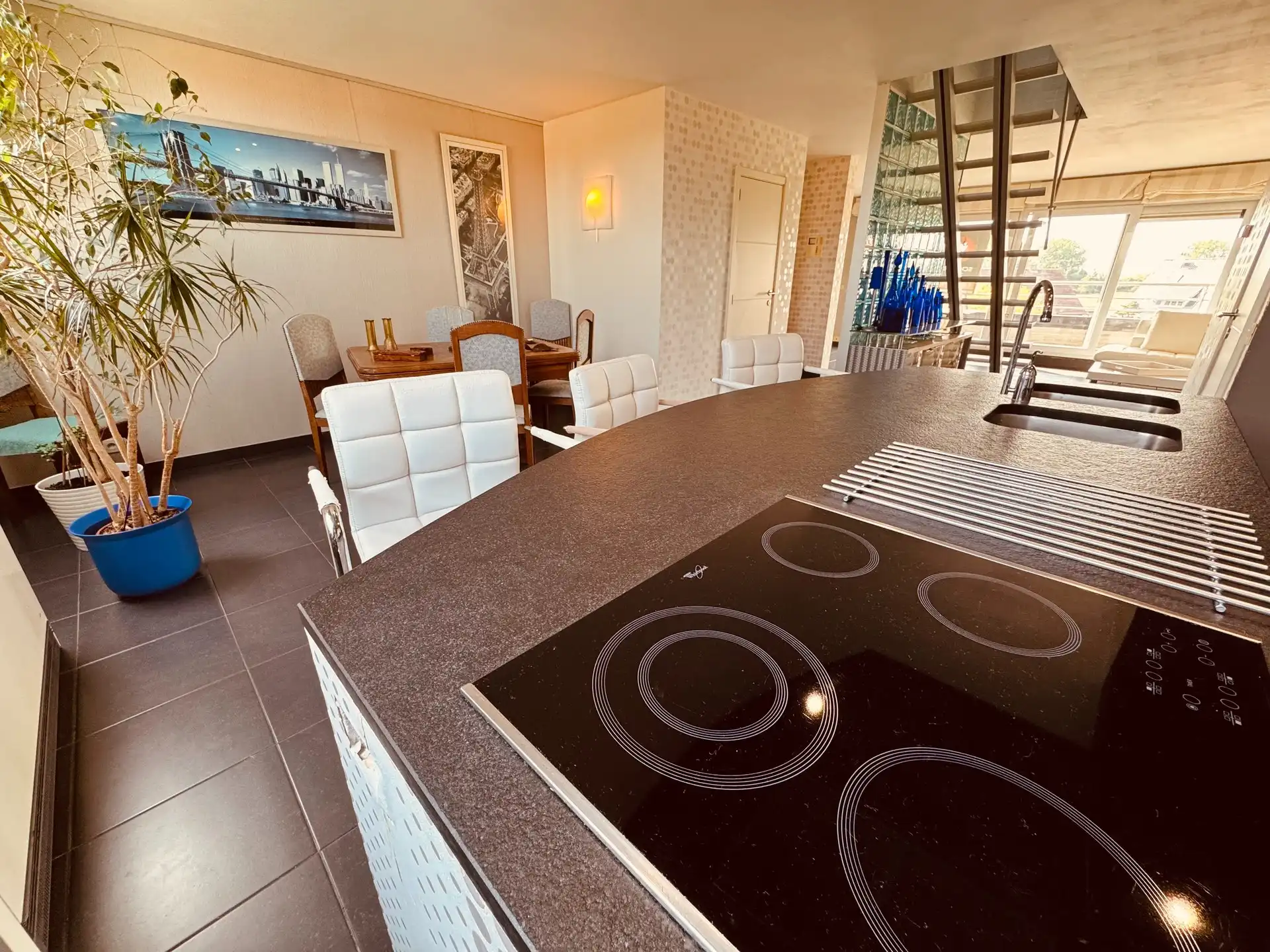 Verzorgd duplexappartement aan de rand van het centrum Van De Haan. foto 8