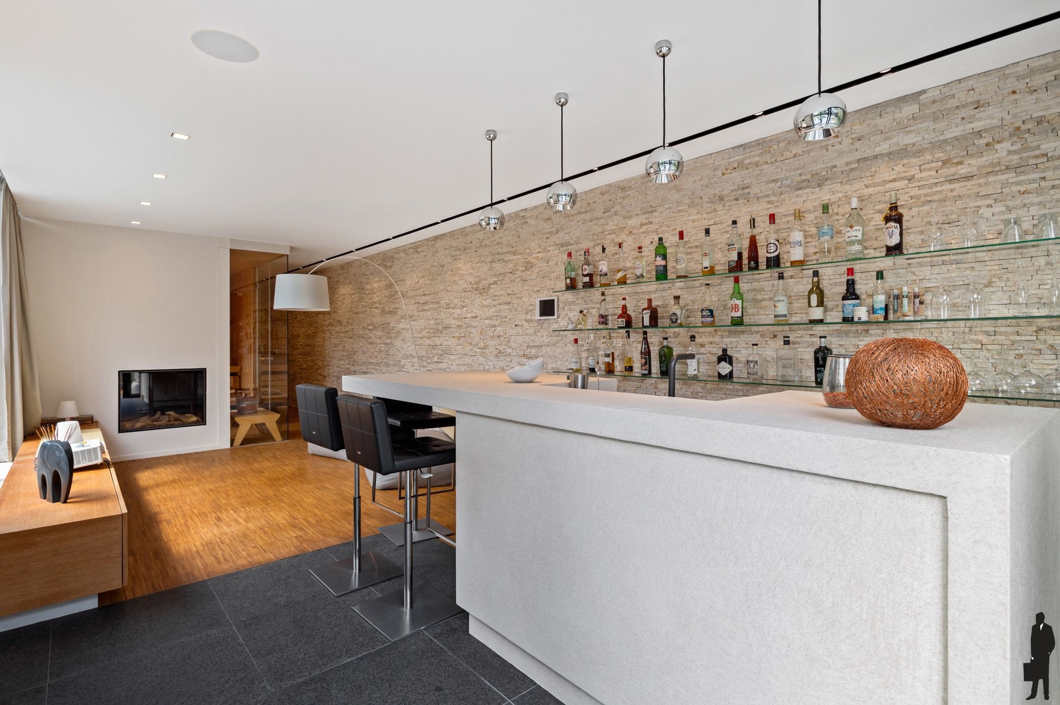 High-end afgewerkte villa op een uitzonderlijke locatie foto 10
