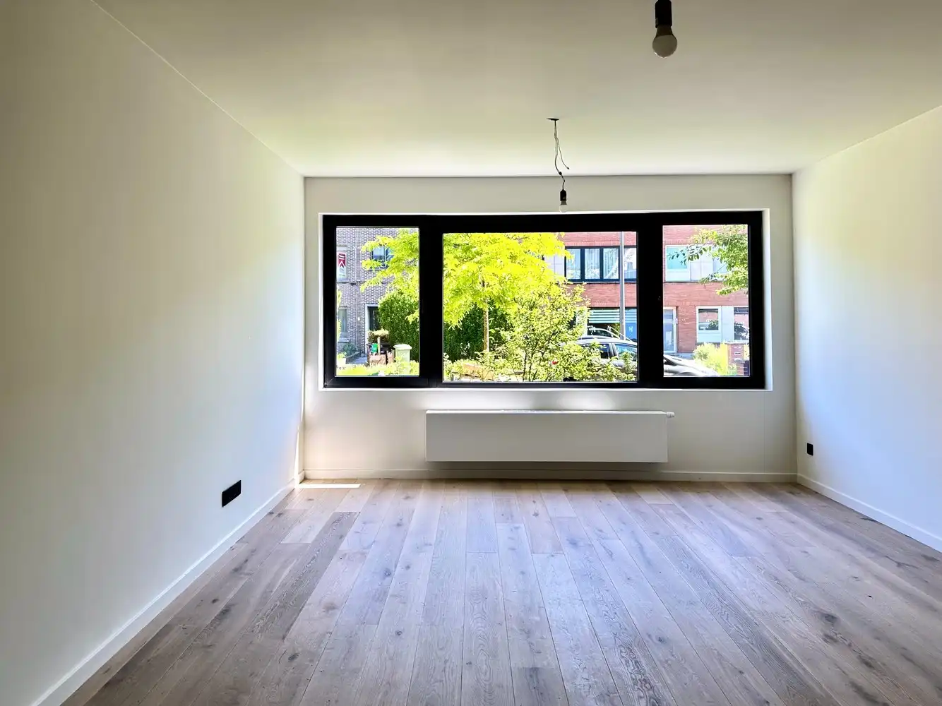 Luxueus appartement met 2 slpk en terras + tuin te Berchem foto 6