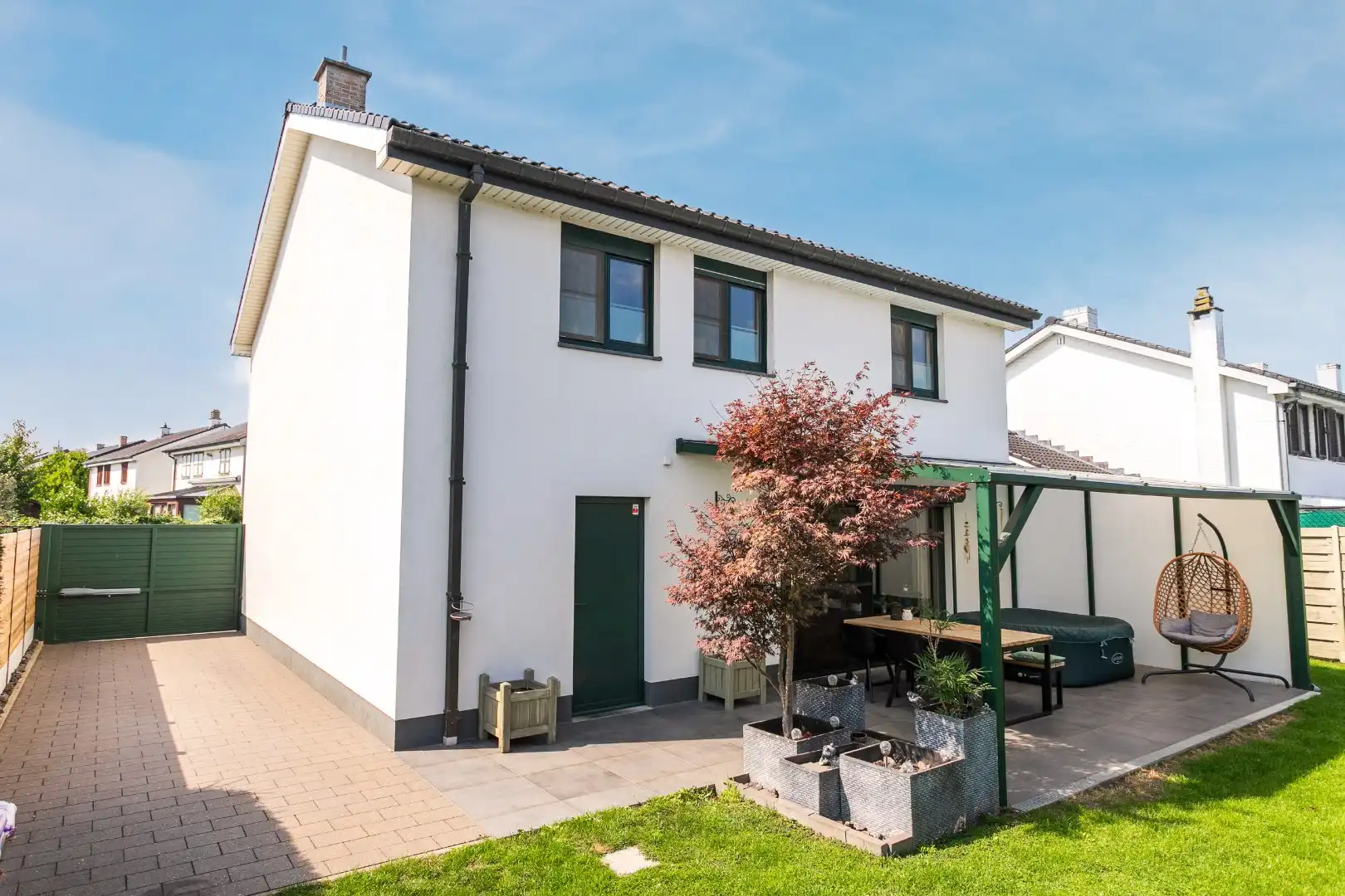 Gerenoveerde villa met 4 slaapkamers, garage en tuin in gegeerde woonwijk te Buizingen foto 10