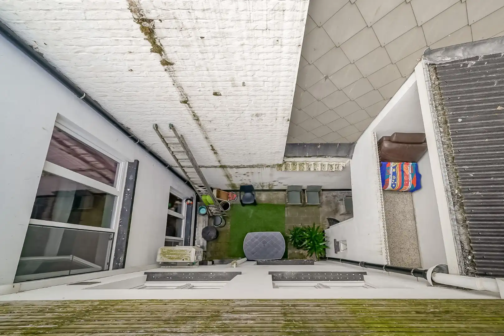 Verder af te werken woning met 5 slaapkamers in centrum Oostende foto 13