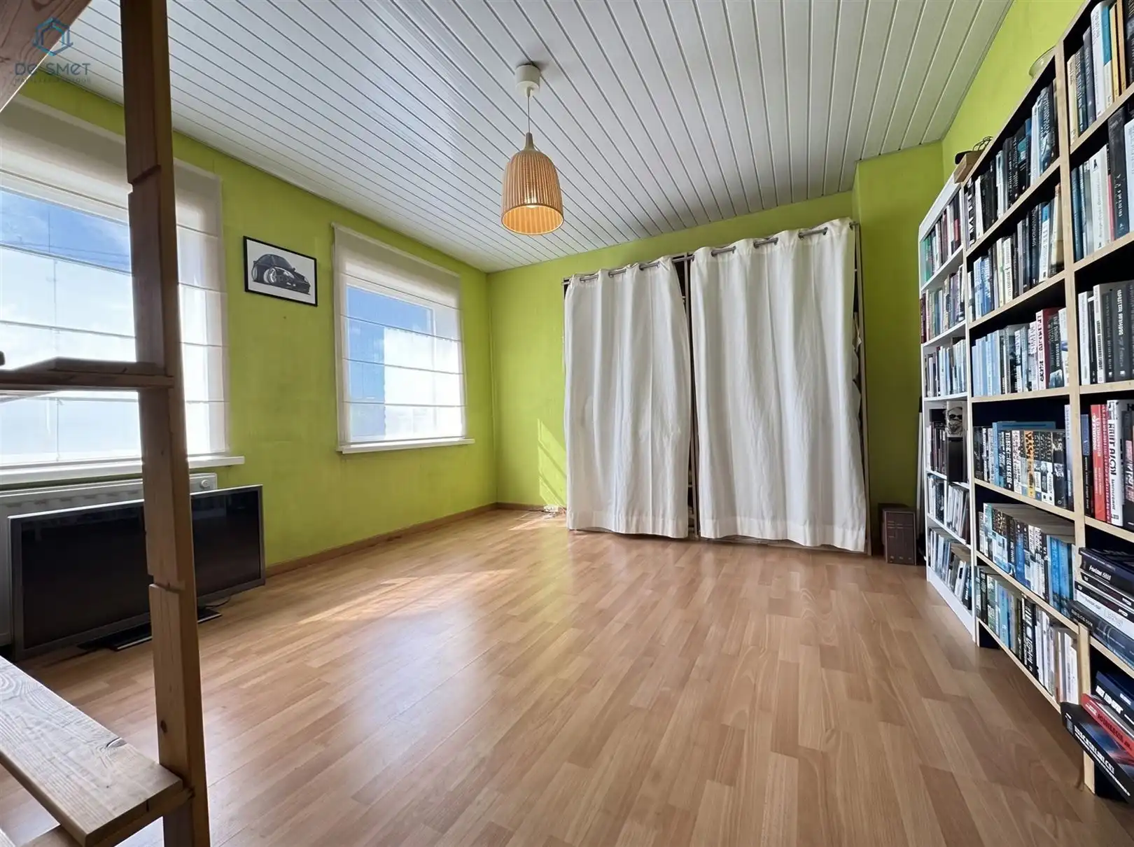 Instapklare woning met garage en tuin foto 16