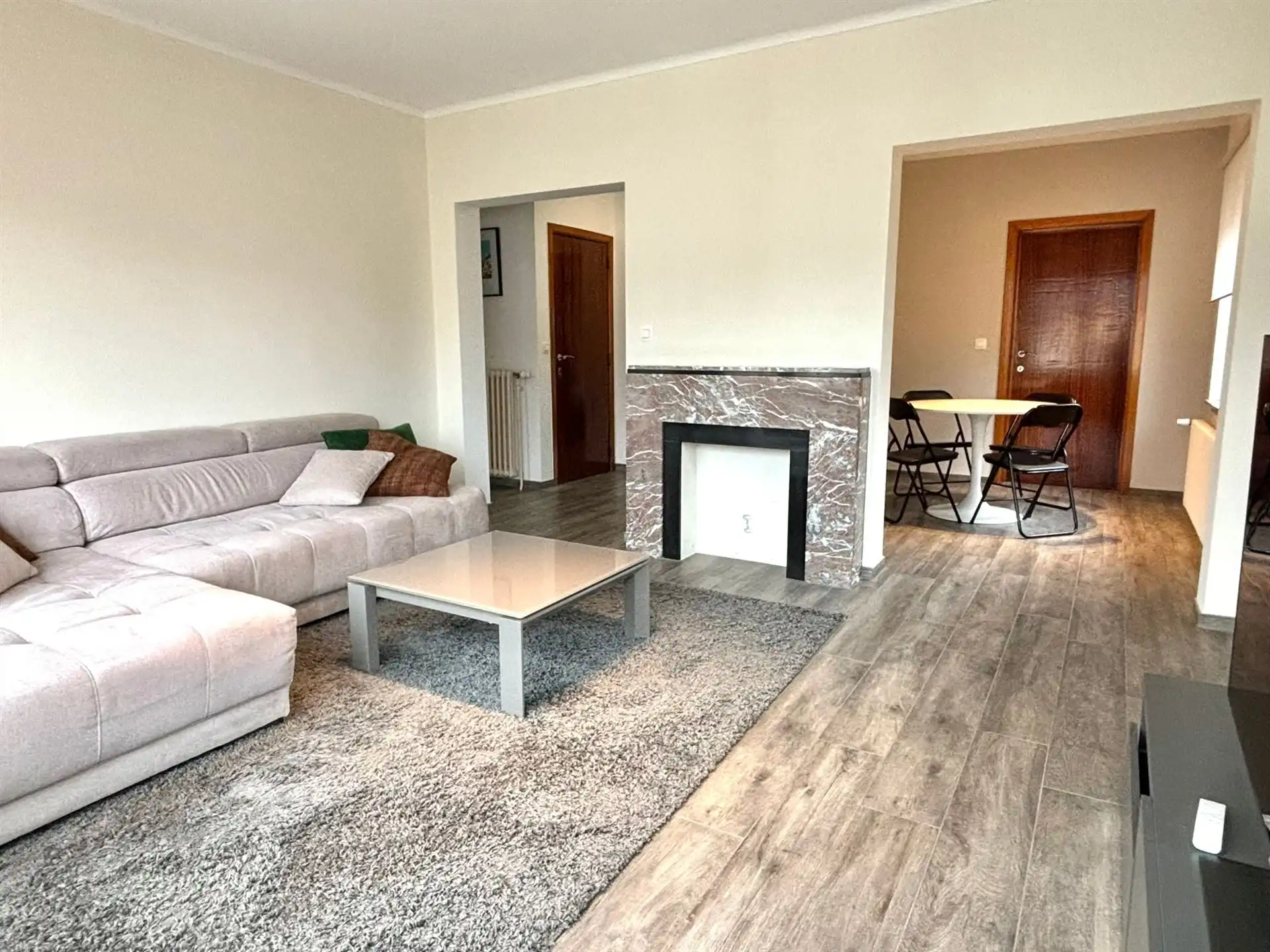 Prachtig appartement (1 slpks) met een kelder, kleine garage, autostaanplaats & GEEN LASTEN foto 7