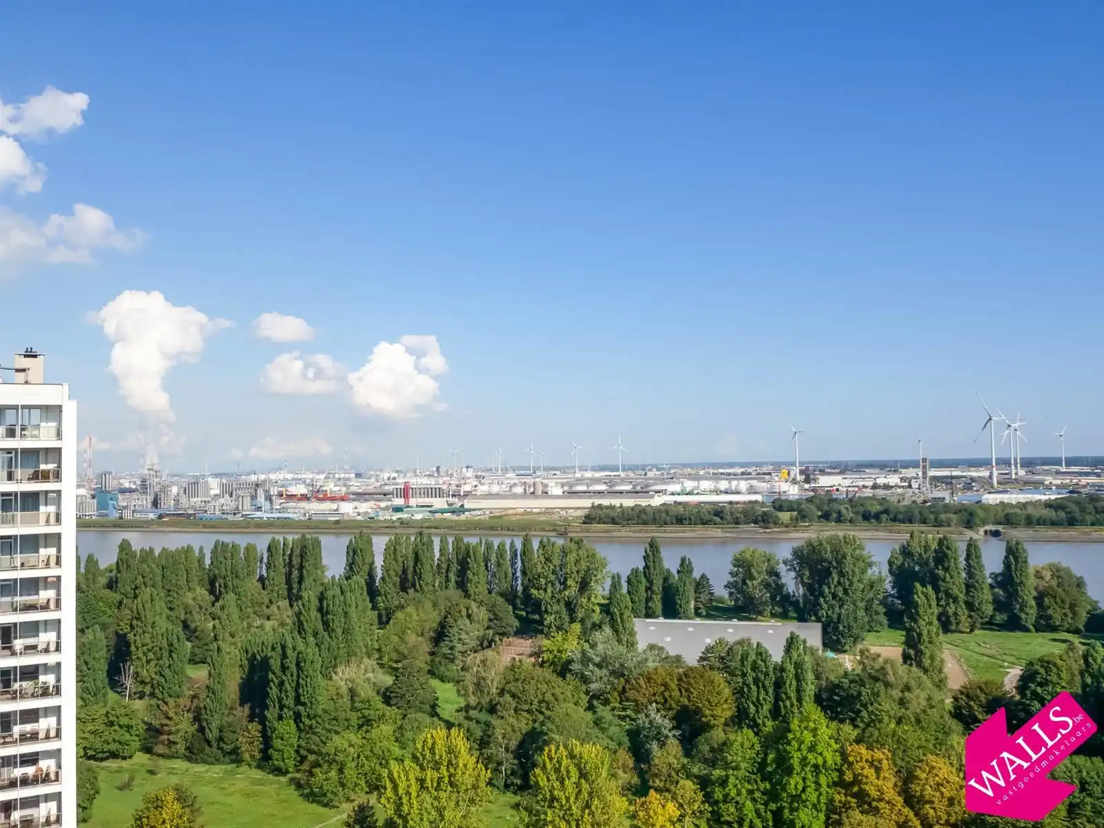Appartement op 19de verdieping met prachtig zicht foto 13