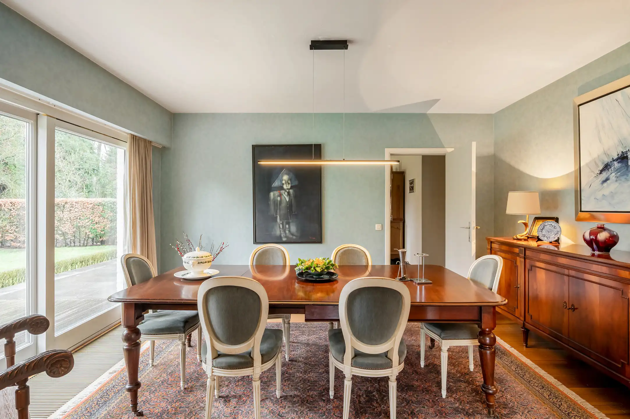 Statige villa gelegen op een prachtig perceel van ca. 1816m² in een rustige, groene residentiële omgeving.  foto 19