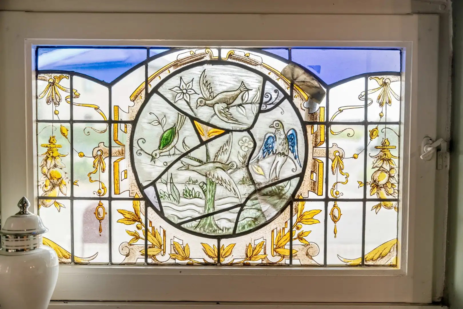 Halfvrijstaande gezinswoning op een ruim perceel van 13a80ca op wandelafstand van het centrum van Opoeteren! foto 6