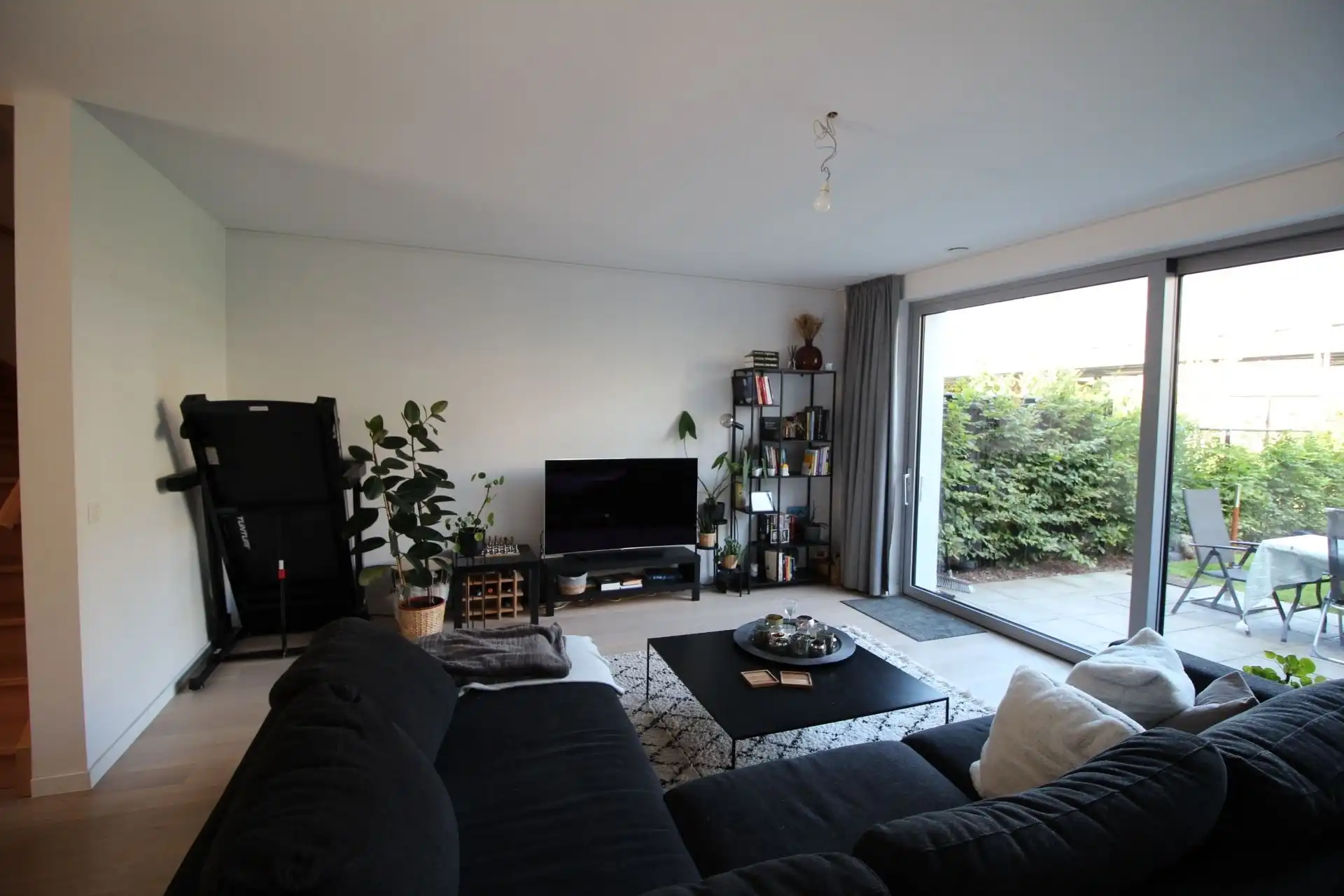 Mooi en centraal gelegen woning (bijna energieneutraal). foto 10