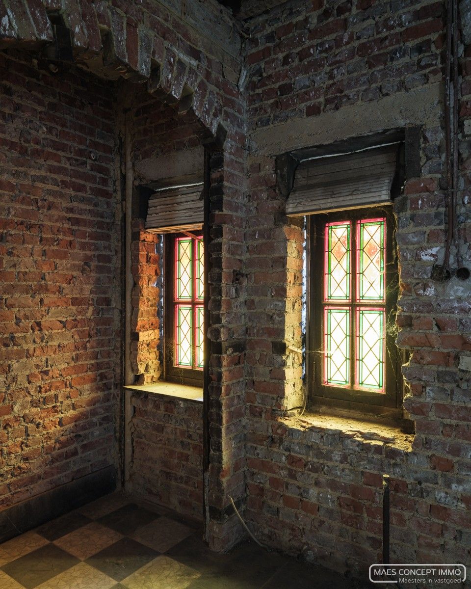 Unieke te renoveren burgerwoning in Kaster foto 4