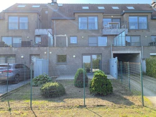 Gelijkvloers appartement met terras en tuintje in het centrum van Kaprijke foto 10