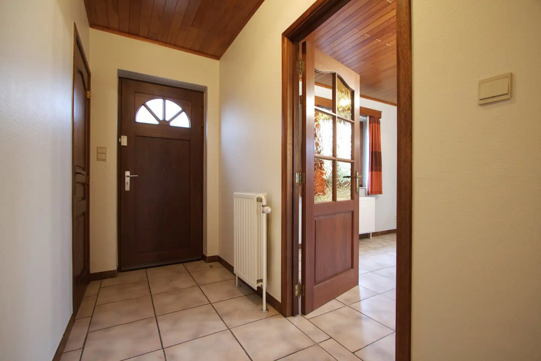 GELIJKVLOERSE WONING - 3 SLK - GARAGE - TUIN - WEIDE - RUST foto 3