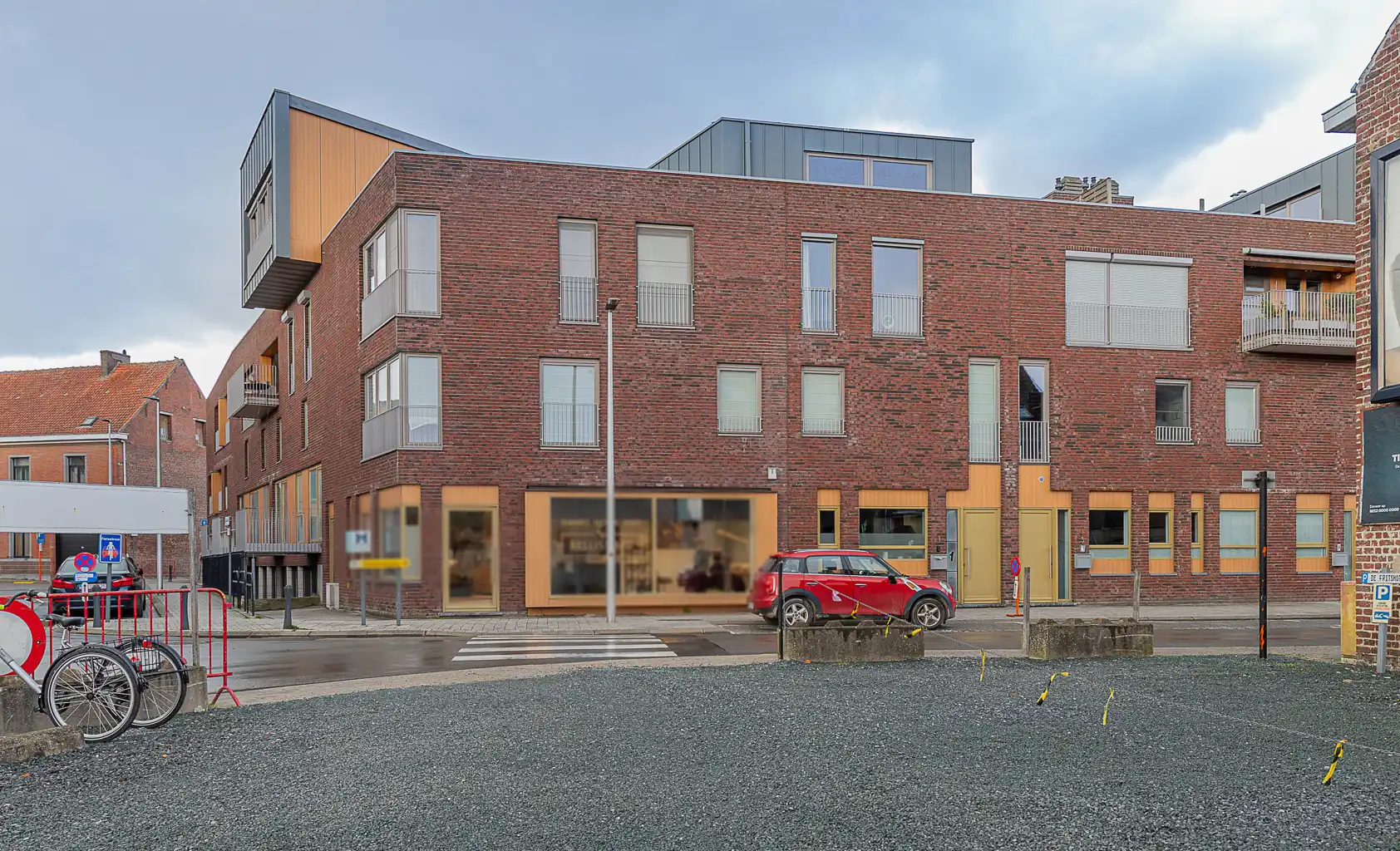 Duplex-appartement met 2 slpks in Opwijk centrum. foto {{pictureIndex}}