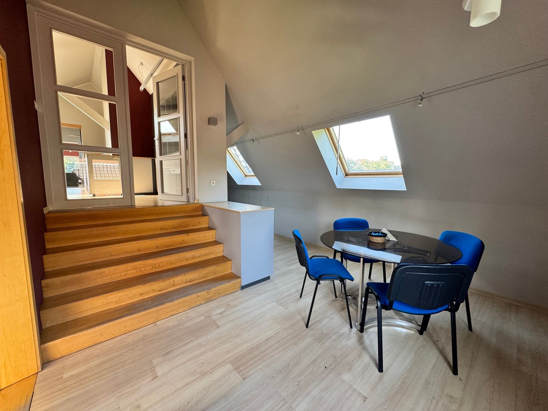 Kantoorvilla te huur te Mechelen!  foto 7