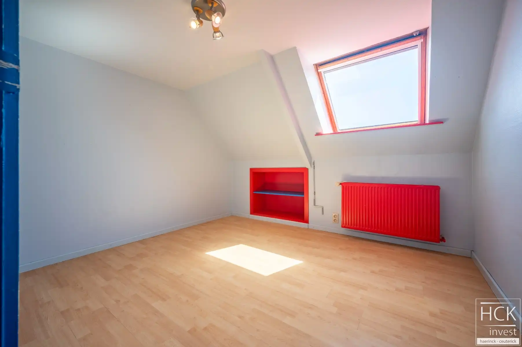 DEINZE - Ultra ruime woning met talrijke mogelijkheden, langsheen de Leie. foto 29
