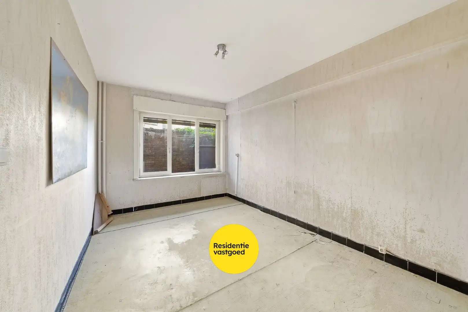 Te renoveren gelijkvloers appartement met 2 slaapkamers in Oostende foto 11