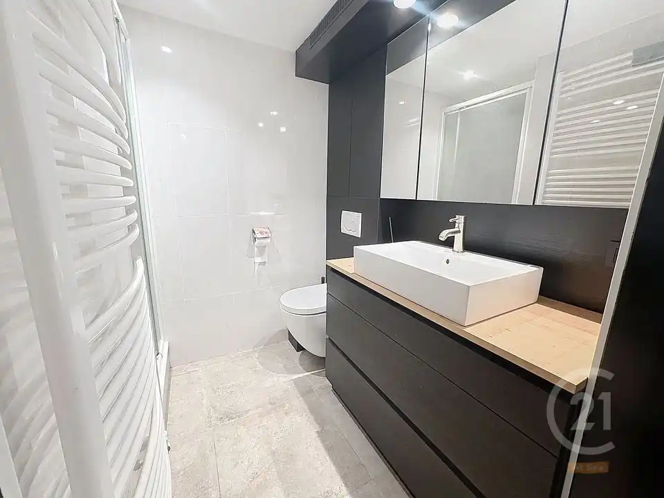 Appartement met 2 slaapkamers en terras op topligging in Middelkerke, vlak bij zee foto 15