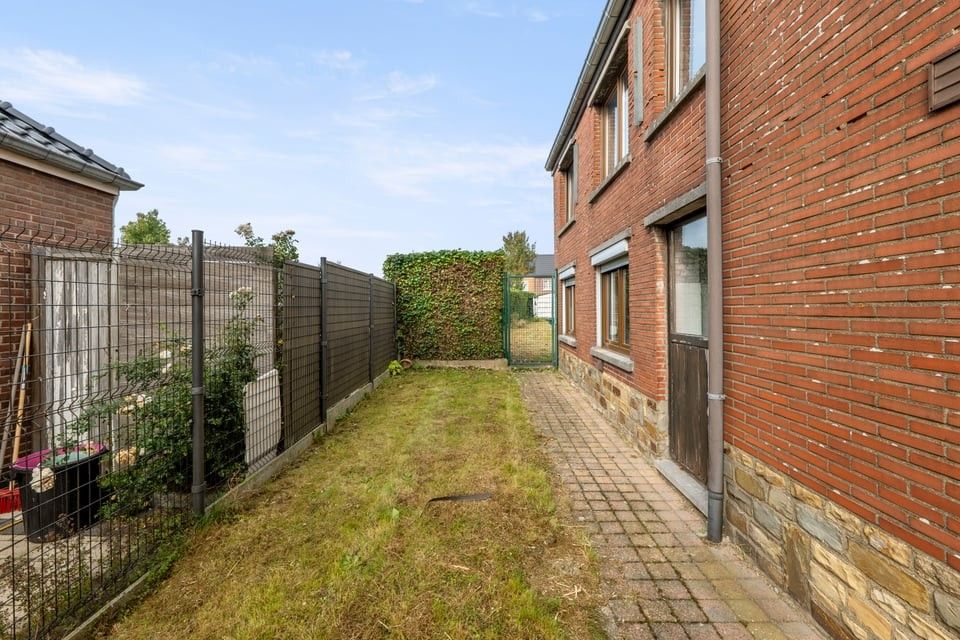 RUIME GEZINSWONING MET TUIN EN GARAGE IN TONGEREN foto 4