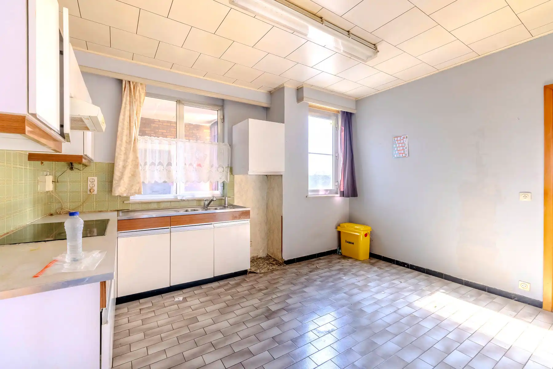 Te renoveren woning met 4 slaapkamers in Lier foto 17