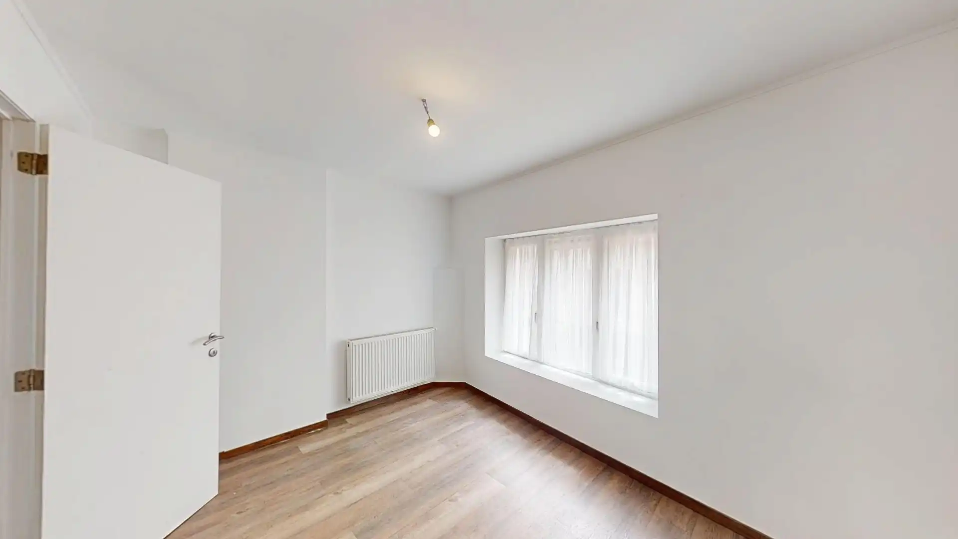 Huis te koop foto 14