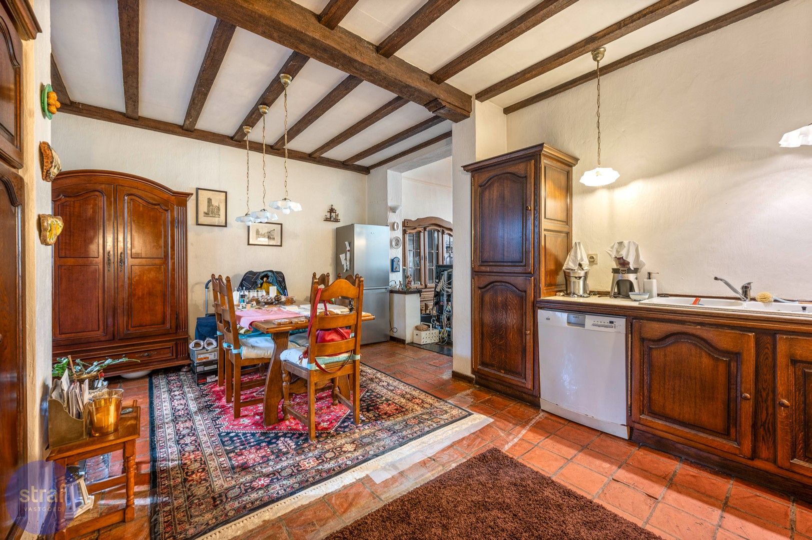 3 appartementen + 1 studio - verhuurd en goed gelegen in 2140 foto 5