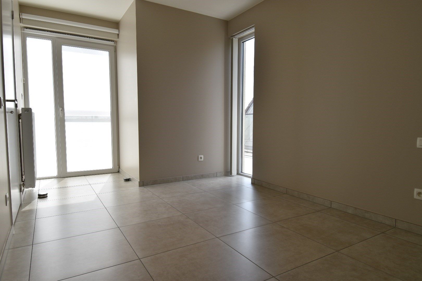 Prachtige penthouse met 2 slaapkamers en groot terras te centrum Ledegem foto 12