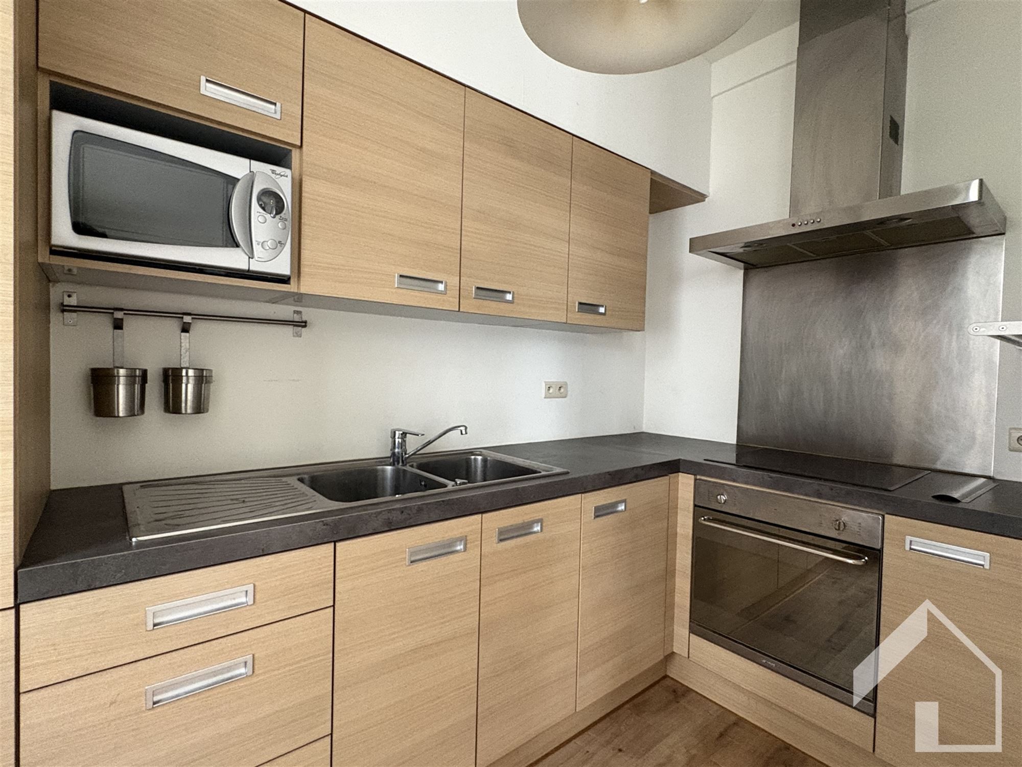 2-slaapkamerappartement in het certrum van Antwerpen foto 5