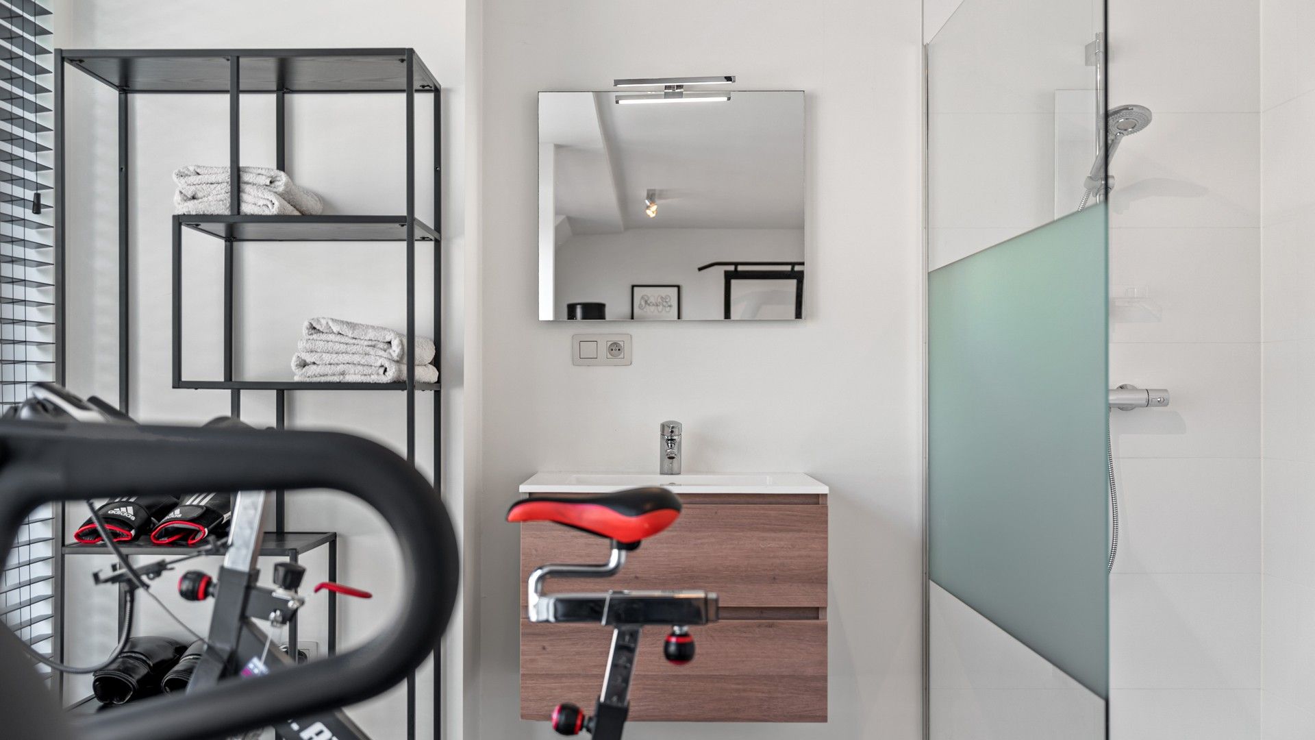 Exclusief appartement van 164,88 m2 met 2 terrassen in centrum Maaseik foto 35