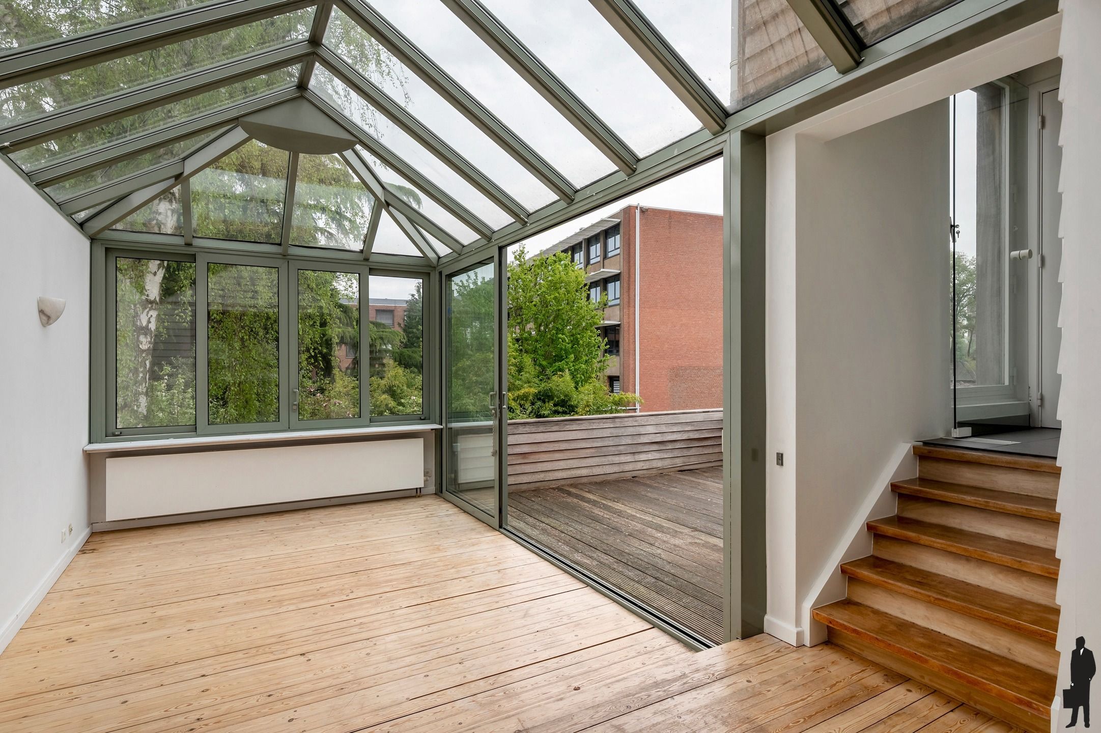Wonen en werken: woning met praktijk, duplex en tuin! foto 21