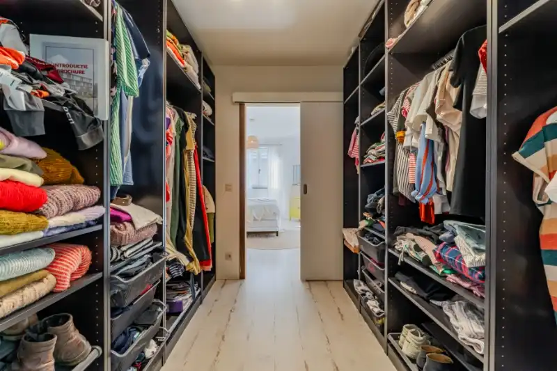 Grote woning op ruim perceel met landelijk karakter. foto 10