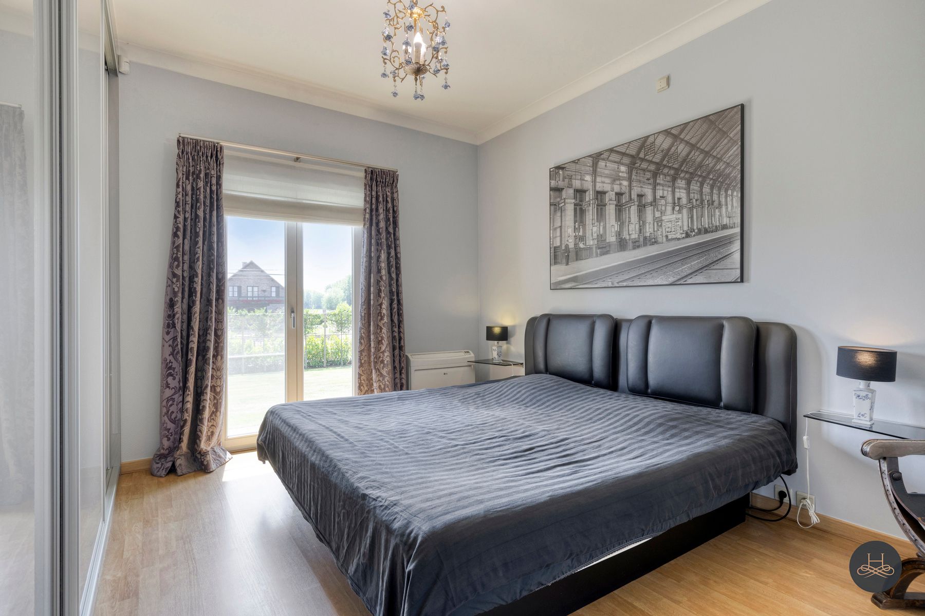 Charmante villa met open uitzicht en zwemvijver foto 14