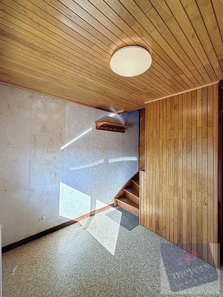 Ruime woning met 5 slaapkamers op perceel van 16a 49ca in Genk foto 17