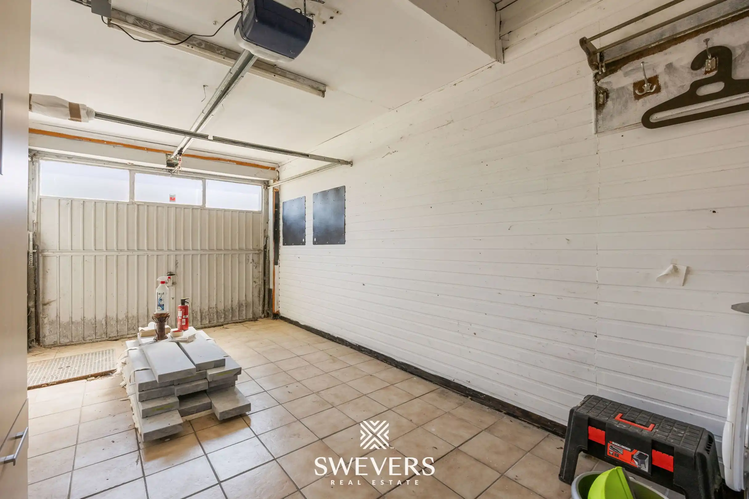 Ruime gezinswoning met 4 slaapkamers, garage en grote tuin in Gingelom foto 22