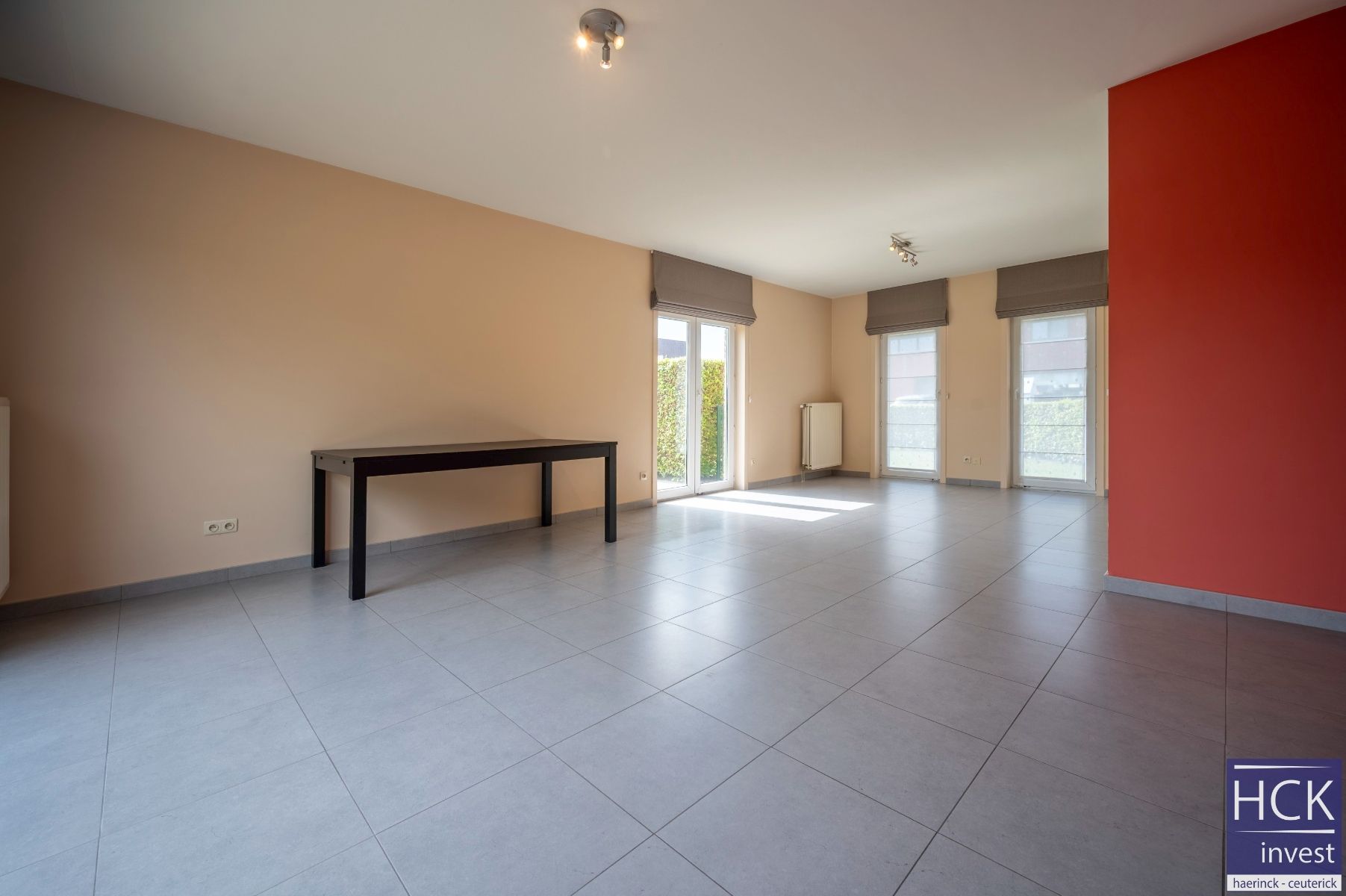 KRUISHOUTEM - Instapklare woning met 3 SLPK. én zongerichte tuin foto 5