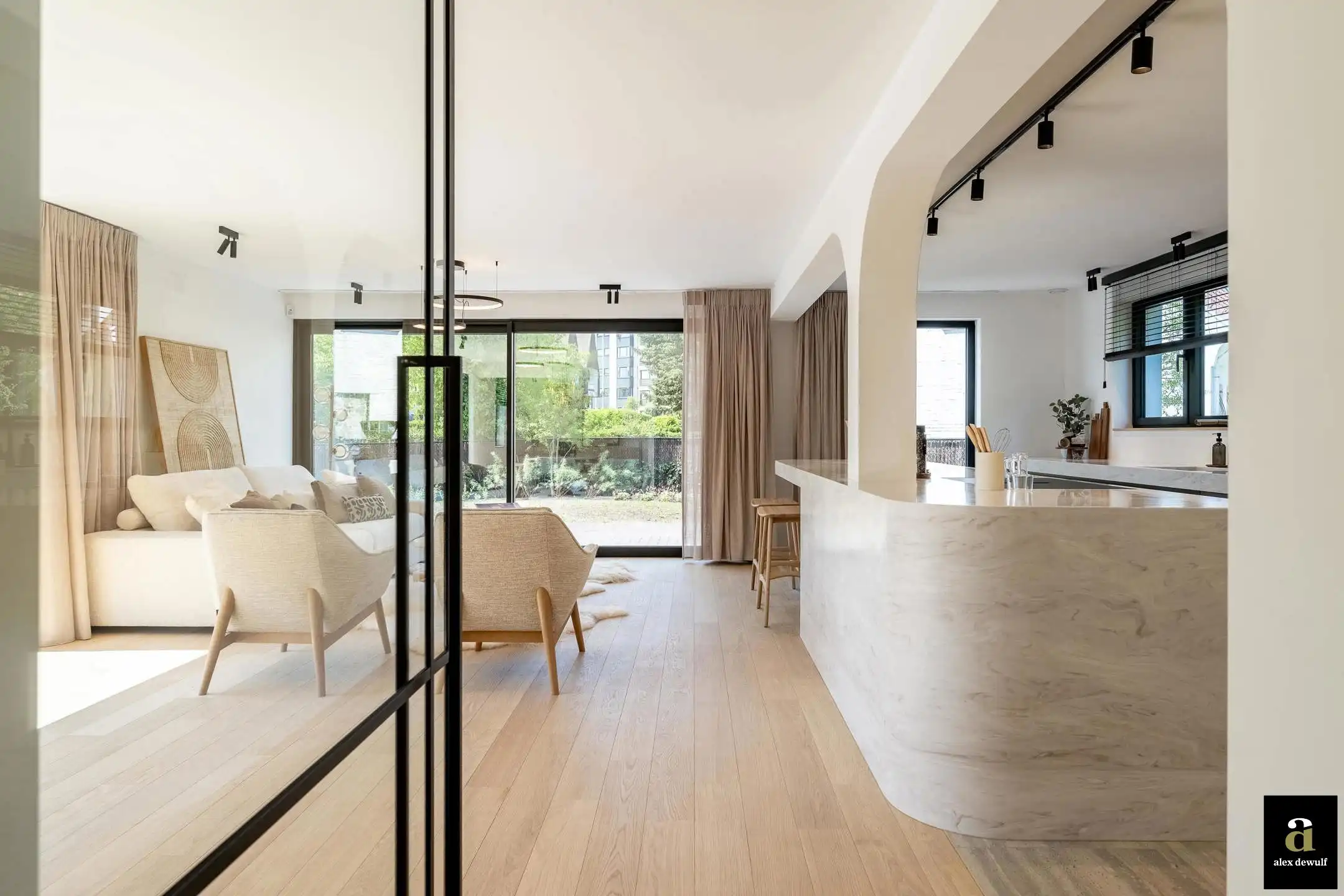 Ruime, pas gerenoveerde villa [Tennispad - Zoute]. foto 13