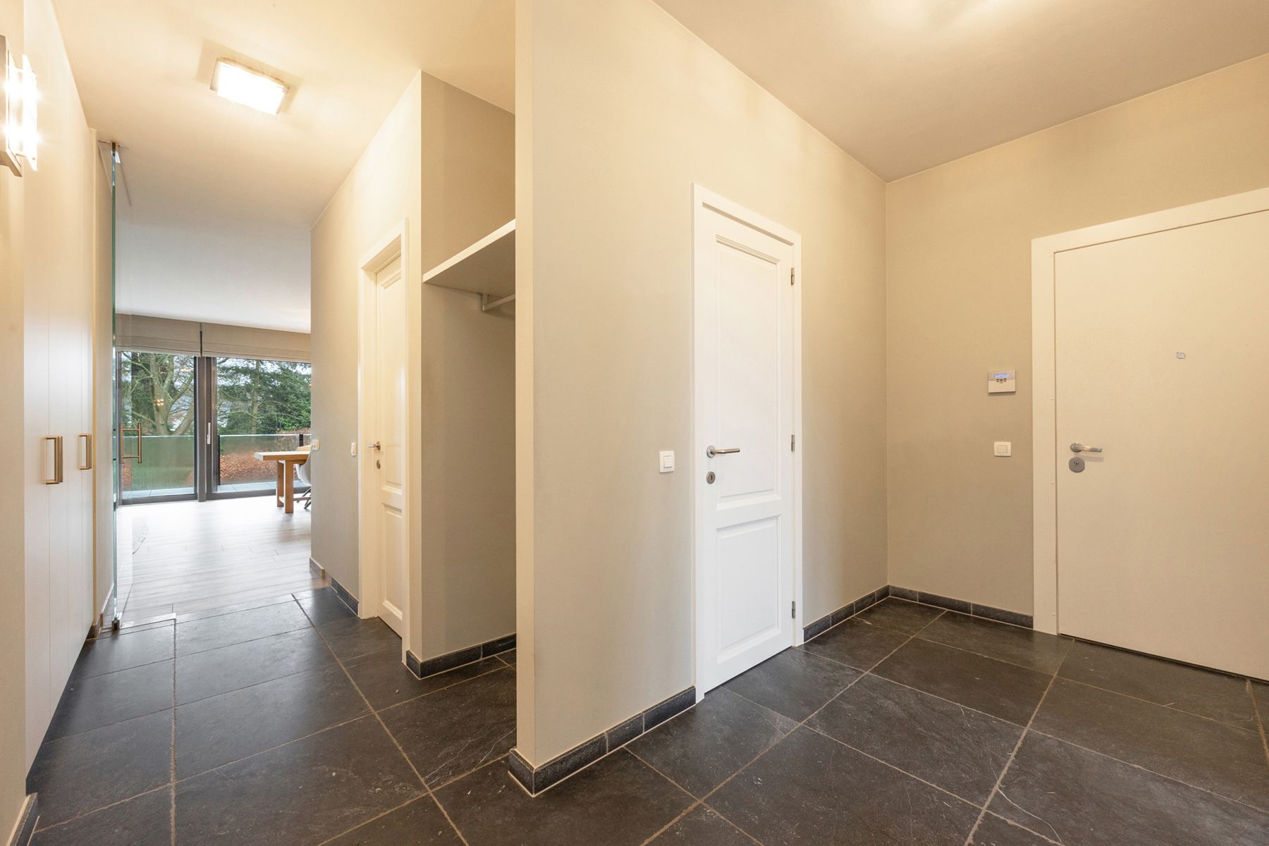 Luxe villa appartement in een kleinschalige residentie met lift. foto 9