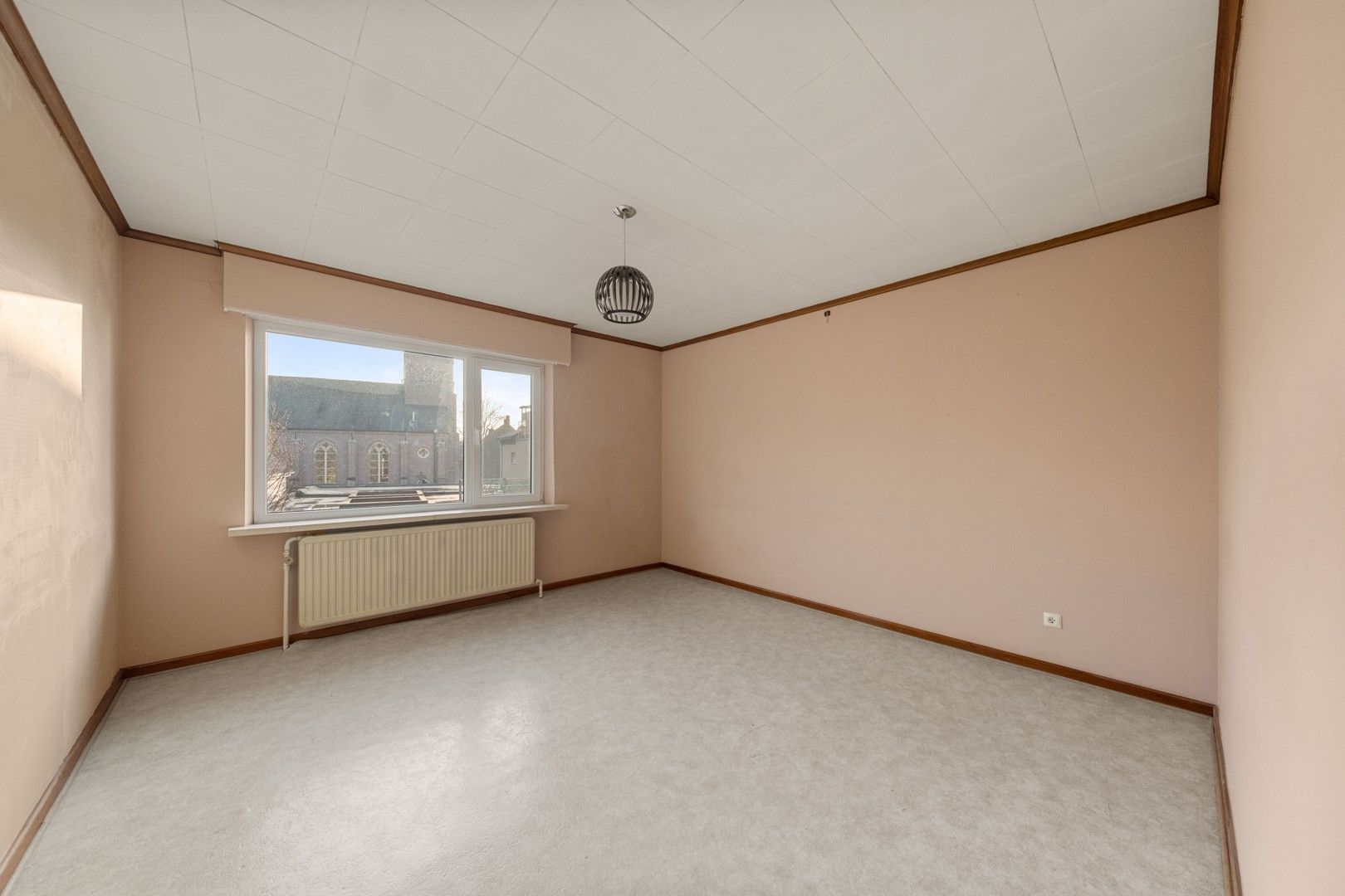 Halfopen gezinswoning in het hart van het landelijke Gontrode, met zicht op agrarisch gebied foto 11