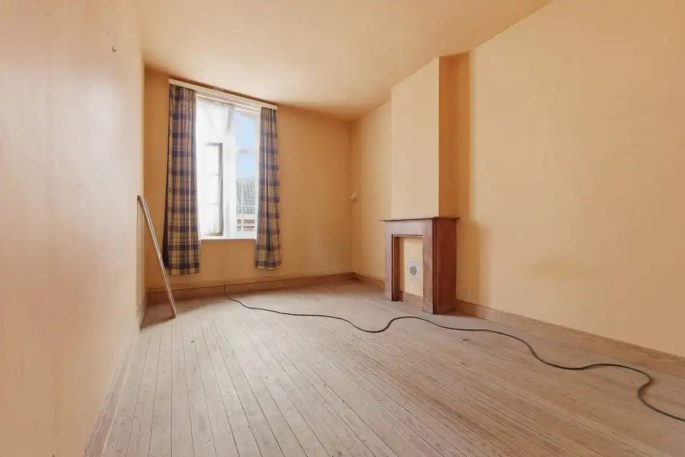 AUTHENTIEK TE RENOVEREN HERENHUIS IN SINT-TRUIDEN. foto 17