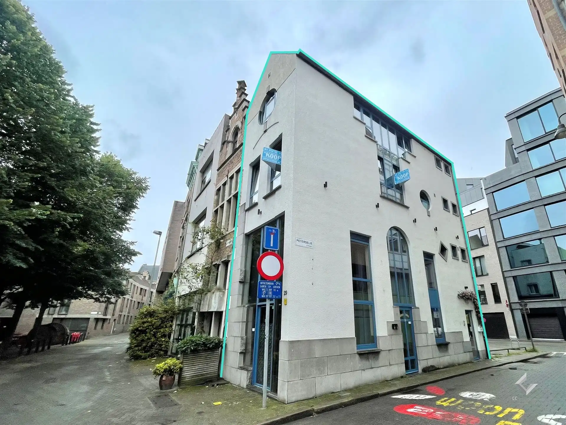 Uniek huis op charmante locatie! foto {{pictureIndex}}