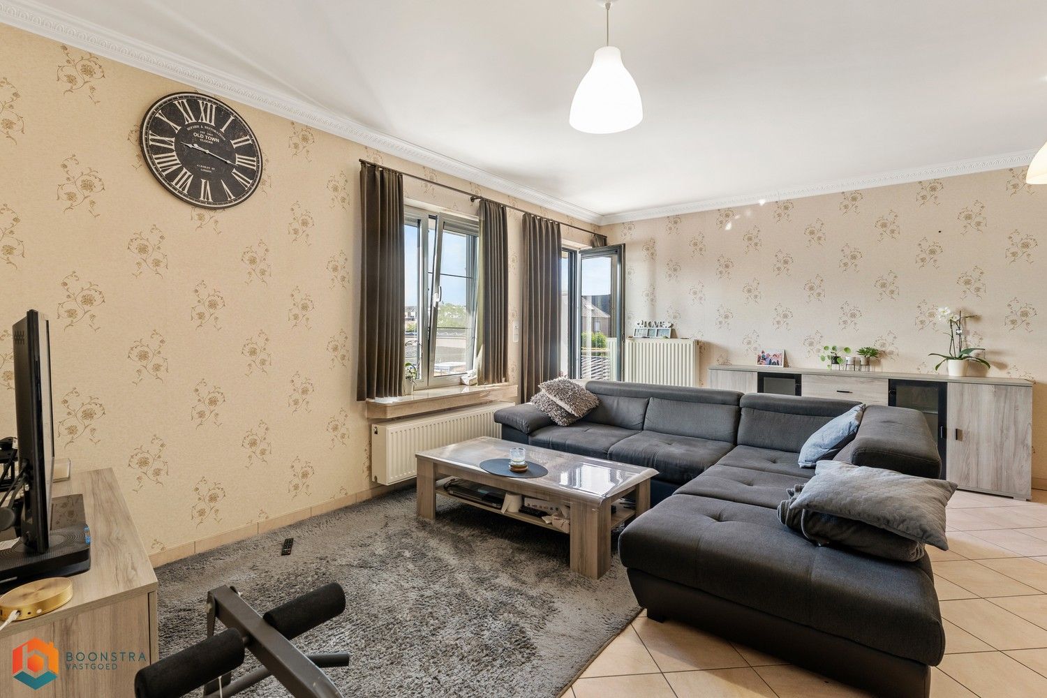 Instapklaar appartement met 2 slpkrs in centrum Putte foto 4