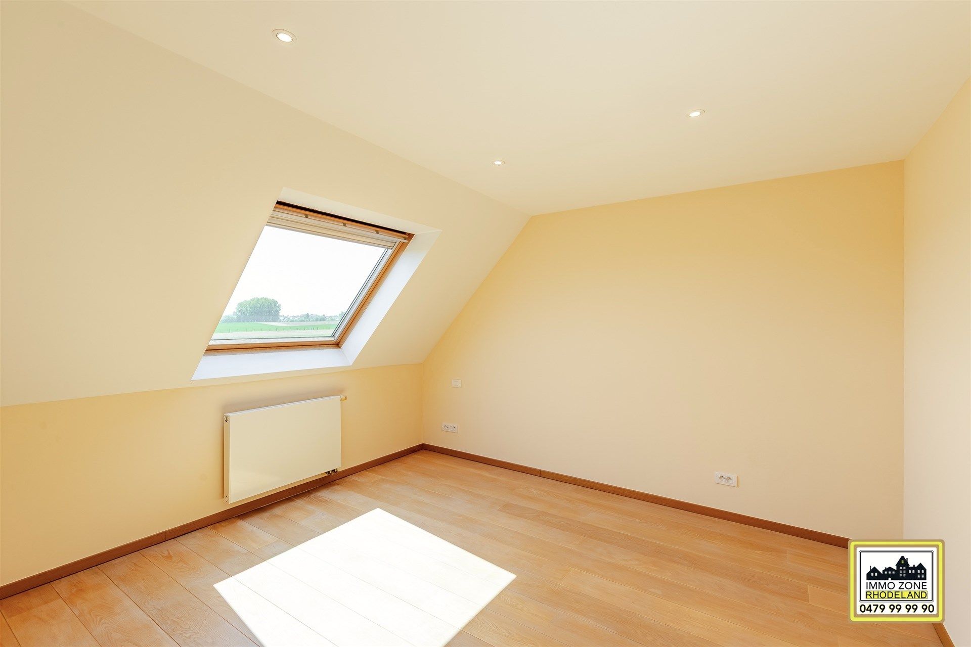 Ruime duplex met 3 slaapkamers met terras.  foto 17