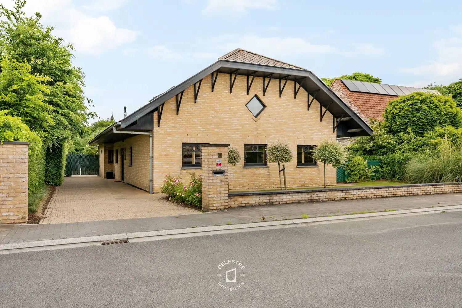 ENERGIEZUINIGE VILLA MET 6 SLAAPKAMERS IN RESIDENTIËLE BUURT foto 21